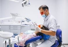 Dentistas tendrán nuevo colegio profesional: ahora trabajar hasta los 75 años