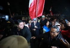 Rafael López Aliaga encabezó marcha hacia sede del JNE