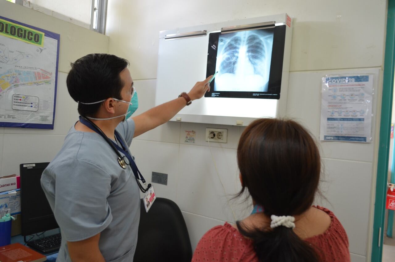 De 863 instituciones educativas supervisadas solo en 200 se realizaron evaluaciones para detección de tuberculosis entre los estudiantes, informó la Defensoría.