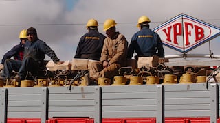 Petrolera boliviana YPFB prepara contratos para vender gas a Perú, afirma Evo Morales