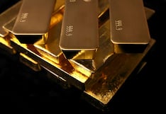 Oro borra ganancias del año por apuestas a alzas de tasas de la Fed