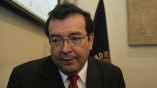 García Núñez a Ramos Heredia : Facultad del CNM para suspender a un fiscal está plenamente vigente