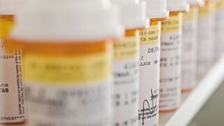 Justicia de EE.UU. pone la mira en farmacéuticas por opioides