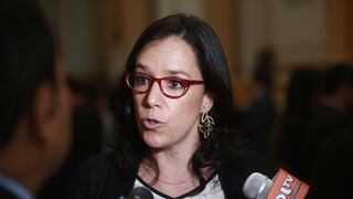 Marisa Glave denuncia a periodista por acoso en el Congreso y Facebook