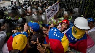Aumentan a 44 los fallecidos durante protestas contra Maduro
