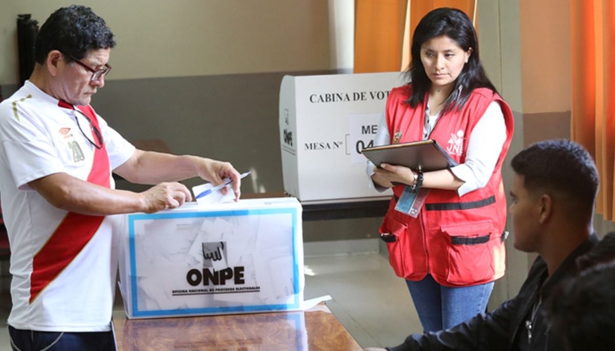 Las nuevas reglas del Congreso bicameral cambiarán la forma de votar y de calcular la representación parlamentaria. Foto: JNE.