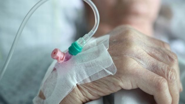 El dictamen obliga a hospitales públicos y privados a garantizar morfina y fármacos esenciales, pero su implementación sigue sin calendario claro. Foto: difusión