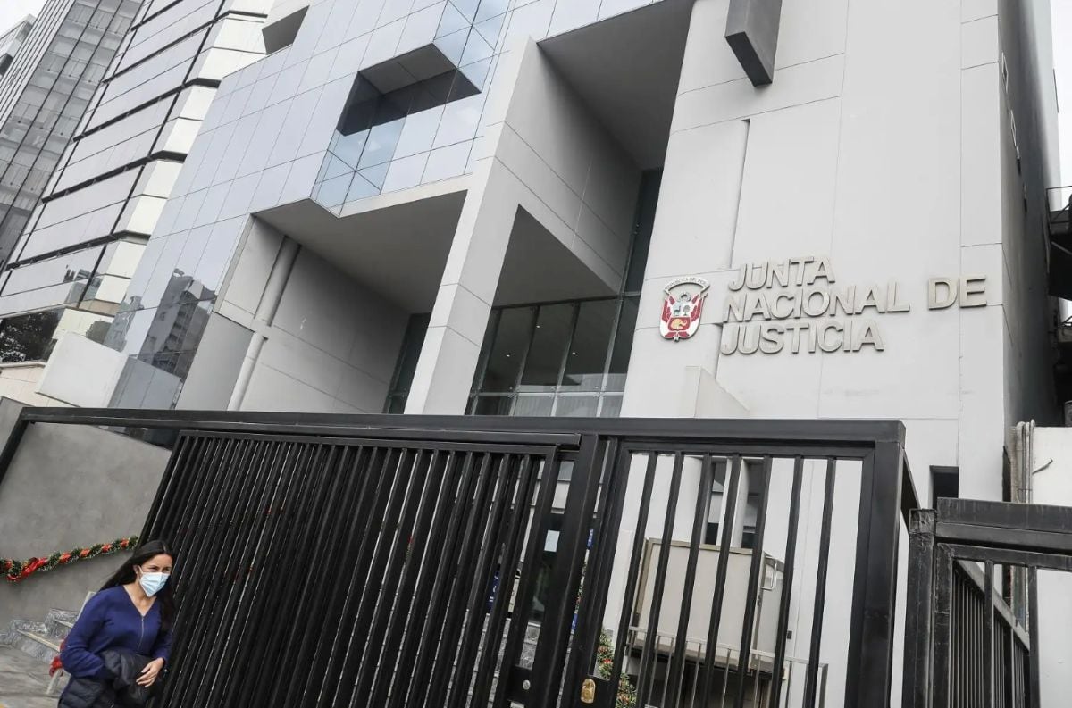 La JNJ cuestionó la pretensión del CAL de suspender por seis meses la habilitación profesional de cinco de sus integrantes. Foto: Andina.