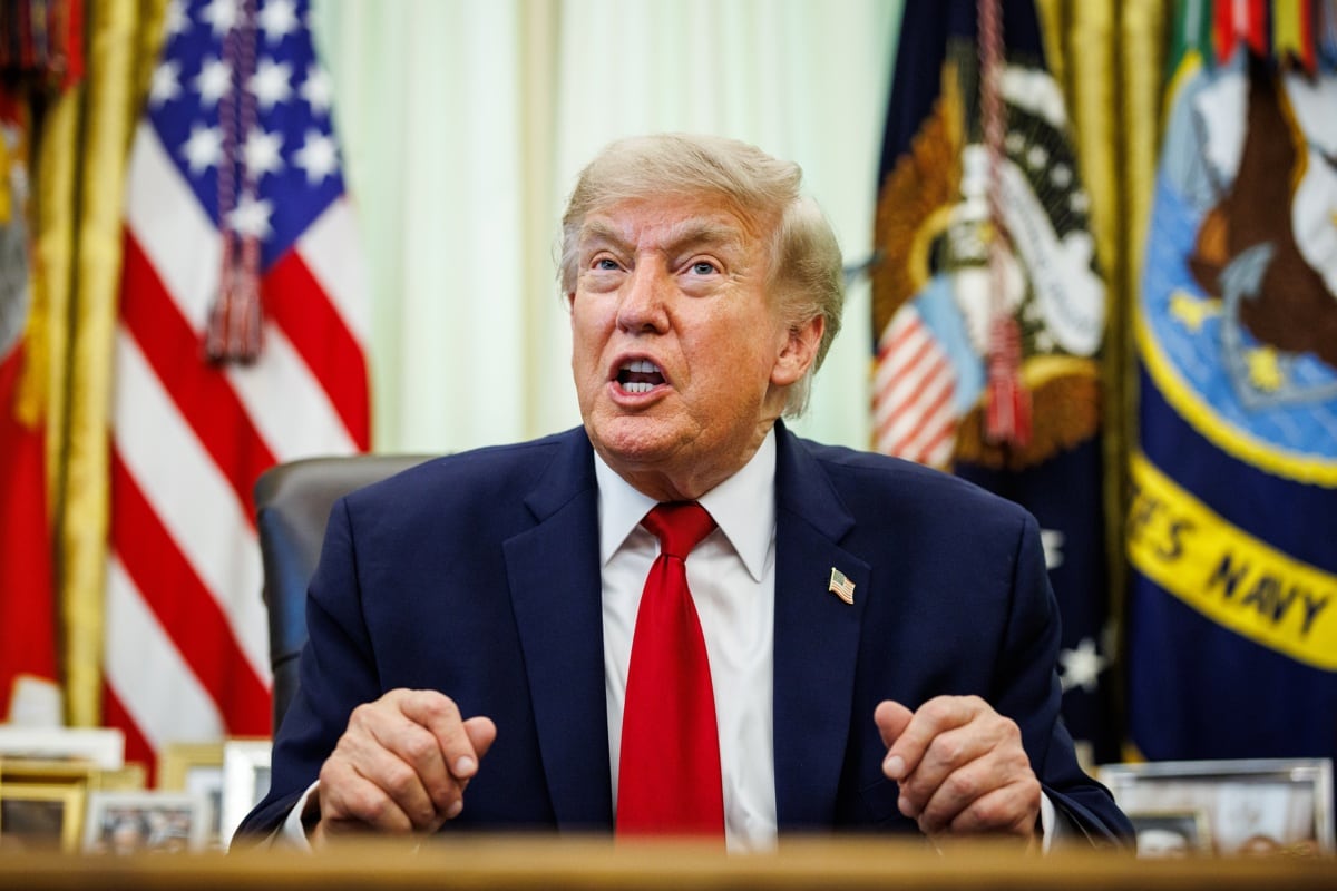 El presidente estadounidense Donald Trump en el escritorio Resolute, en el Despacho Oval de la Casa Blanca en Washington, DC, EE. UU., el 29 de junio de 2026. (EFE/EPA/SAMUEL CORUM)