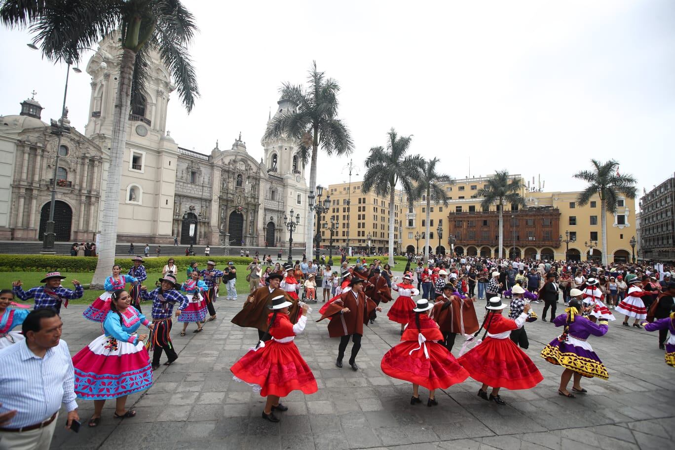 La deficiente organización territorial de la capital la ha vuelto muy difícil de gobernar”. (Foto: jorge.cerdan/@photo.gec)