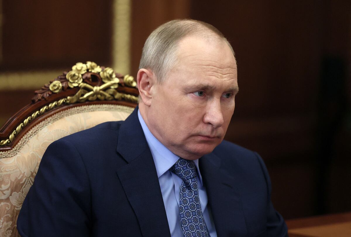 Durante su mayor discurso público desde la invasión del 24 de febrero, Putin defendió el lento progreso de Rusia en el este de Ucrania. (Foto: Mikhail Klimentyev | AFP)