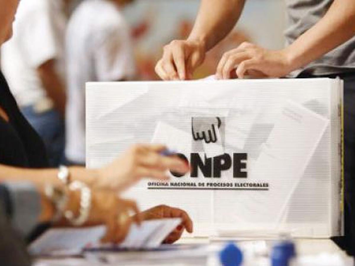 Para el 2031 se tiene previsto que el número total de representantes ante el Congreso sea a razón de un diputado por cada 160,000 electores y el doble de electores por cada senador. (Foto: ONPE).