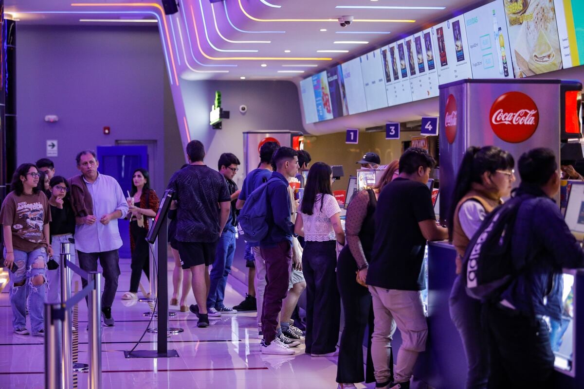 La ausencia de la incertidumbre electoral que marcó el panorama de los meses recientes habría favorecido a la visita a malls en septiembre. Fotos: Joel Alonzo.