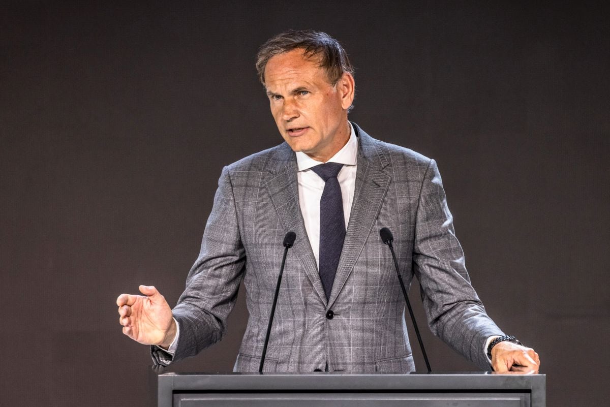 Oliver Blume, CEO de Volkswagen AG, interviene en la presentación de Electrifying Europe en Martorell, España, el 3 de junio.
