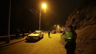 Defensoría propone controlar los accesos al acantilado de Chorrillos por ‘alto peligro’