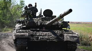EE.UU. destina paquete de US$ 400 millones a Ucrania que incluye entrega de tanques soviéticos