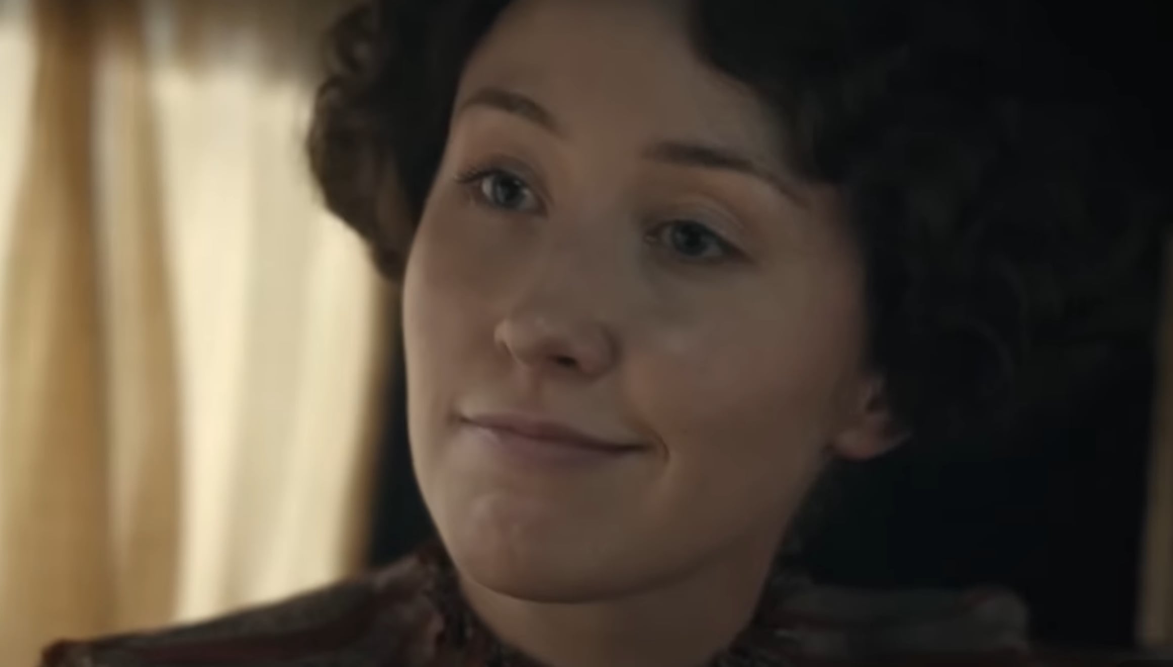 Erin Doherty como Mary Carr en una escena de la segunda temporada de la serie "Mil golpes" (Foto: Disney+ / Hulu)