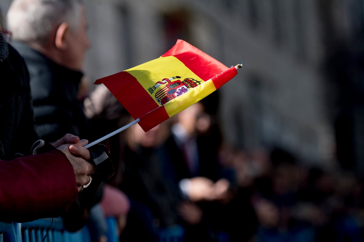 Gabriela Frías lleva seis años en España, en los que no ha podido ejercer su profesión, la psicología, a pesar de haber hecho dos másters en territorio español y estar acabando el doctorado. (Photo by CURTO DE LA TORRE / AFP)