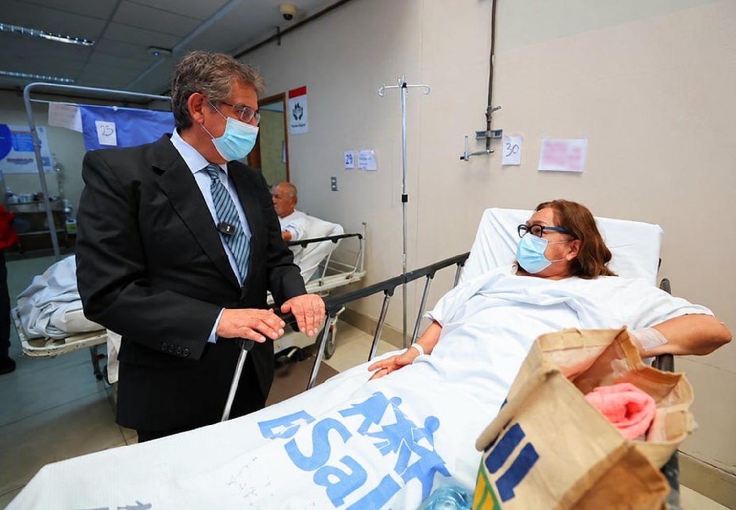 Gobierno pone al paciente en el centro y acelera cirugías en EsSalud para reducir tiempos de espera. Foto: MTPE.