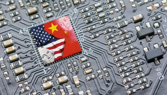 Las medidas se debe a la creciente preocupación de Estados Unidos por el avance de China en el desarrollo de la IA. (William_Potter/Getty Images/iStockphoto)