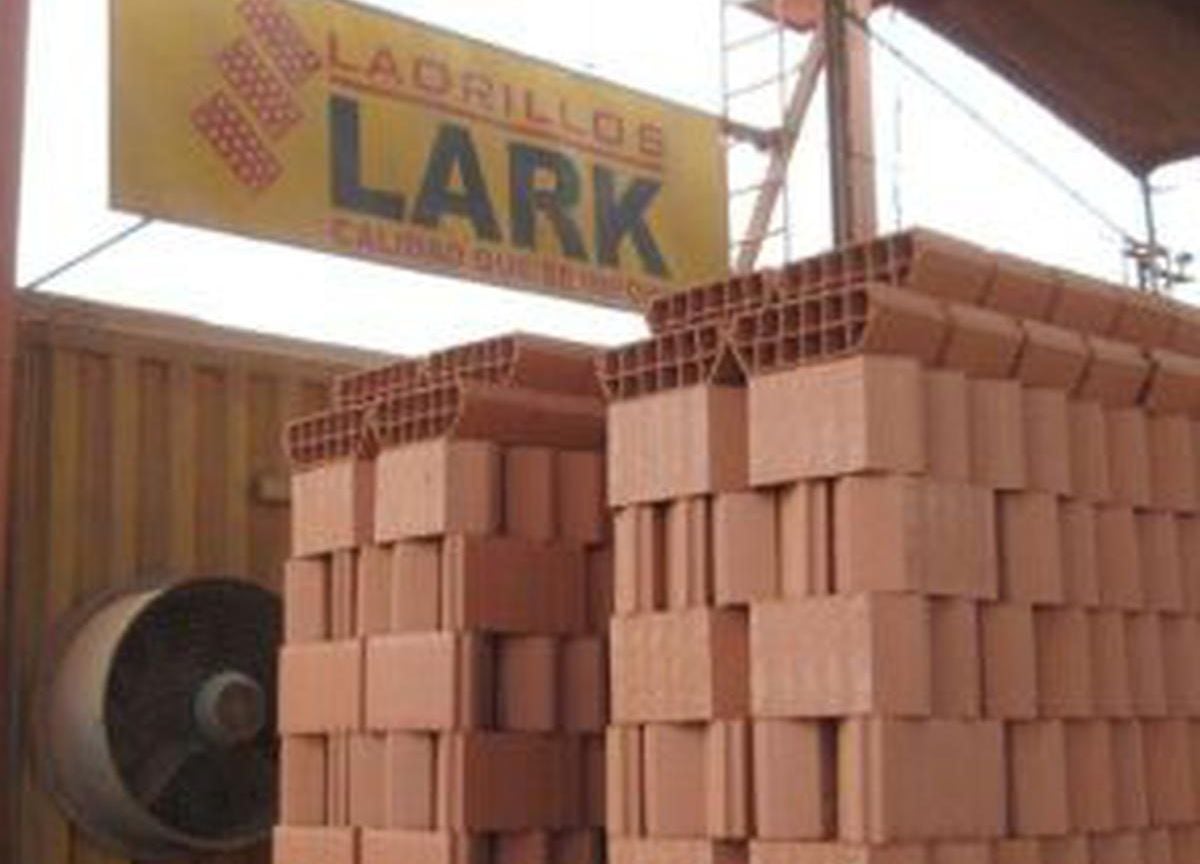 La mayor parte de la demanda de materiales de construcción proviene de la autoconstrucción.
