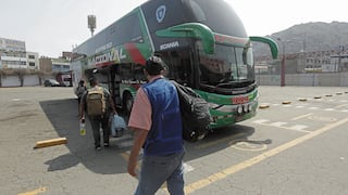 Pasajes de transporte interprovincial se triplican por feriado largo