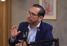 Ministro Dyer: Proceso de reorganización no implica reducción de personal médico