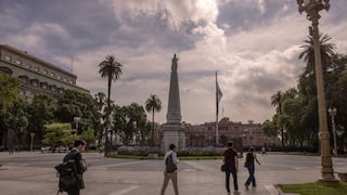 Argentina se beneficia de la exitosa colocación de bonos de Ecuador