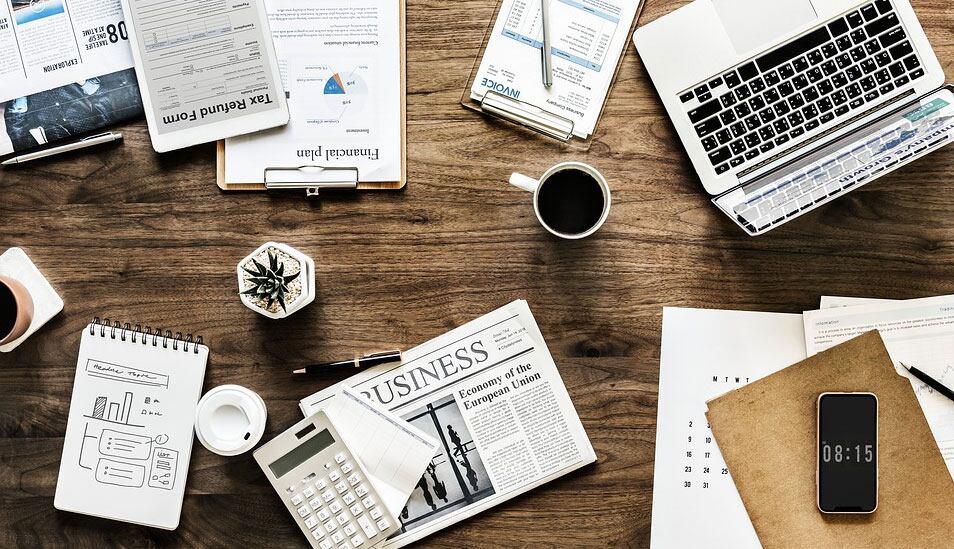 Análisis de contratación de ocho sectores clave en la economía peruana. (Foto: Pixabay)