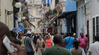 Expertos respaldan reforma económica de Cuba, aunque alertan sobre su viabilidad