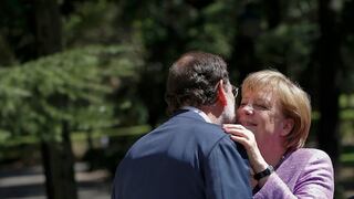Merkel insta a Rajoy a hacer "creíbles" las reformas a las que se ha comprometido
