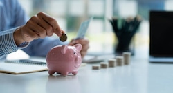 Viene la gratificación, sepa dónde pagan más intereses si ahorra este abono