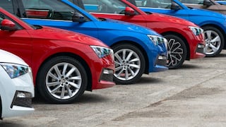 Precios de vehículos retroceden por caída del tipo de cambio y otros factores, según la AAP