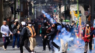 Bancos suspenden operaciones en La Paz por protestas y tensión política escala en Bolivia