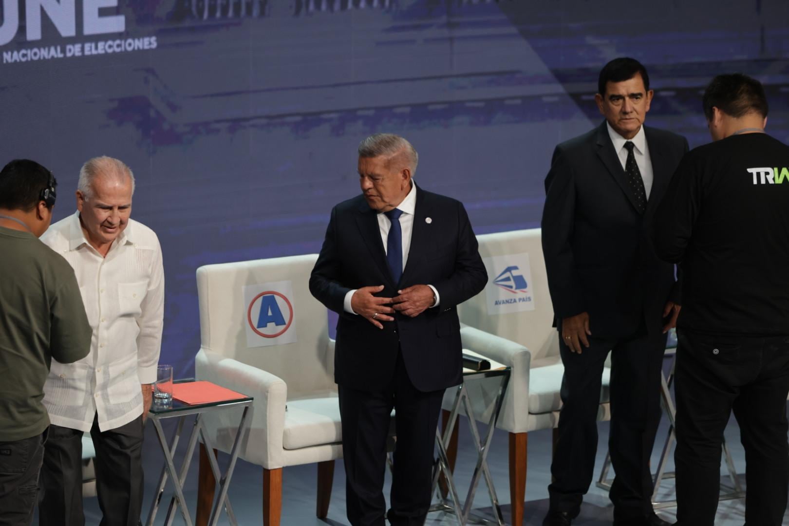 Debate electoral JNE |Candidatos asisten al Centro de Convenciones en San Borja, para participar del sexto día de debate electoral de cara a las elecciones presidenciales 2026. Fotos: Hugo Perez / @photo.gec