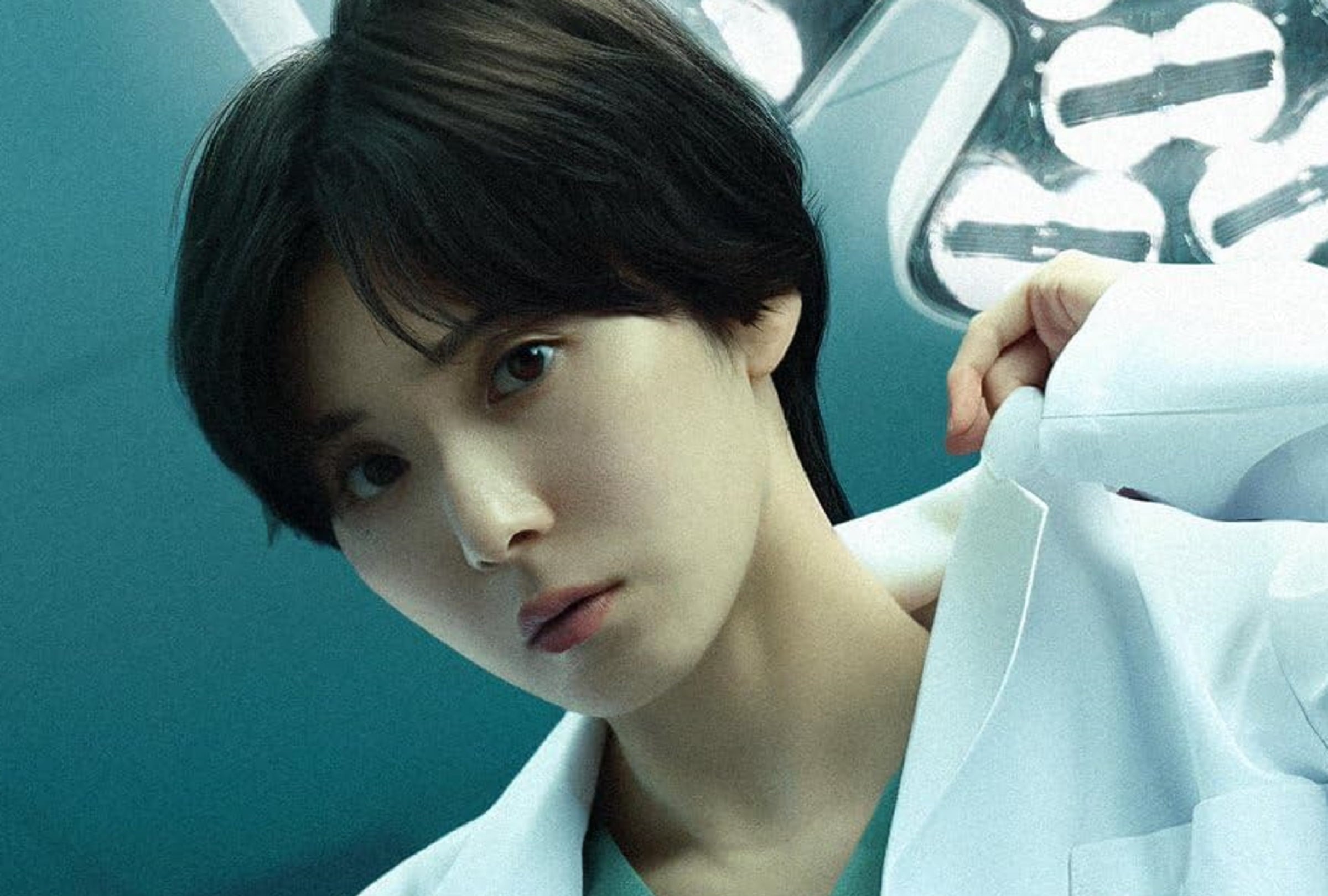 Mayu Matsuoka es la encargada de interpretar a Fumi Numata en la serie japonesa "Plastic Beauty", dirigida por por Yuki Saito a partir del guion de Junya Ikegami (Foto: Netflix)
