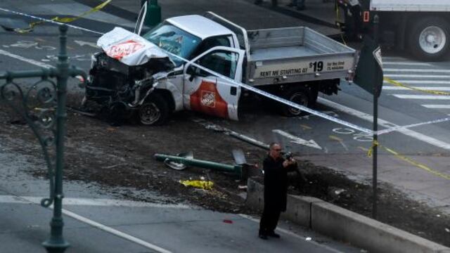 Ocho muertos es el saldo de acto terrorista en Nueva York con una camioneta