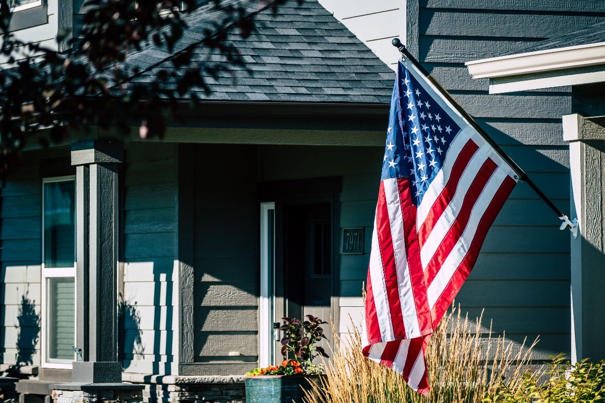 Una casa histórica de Bath, Maine, salió al mercado por apenas $1, aunque la oferta incluye una condición. (Foto: Pexels)
