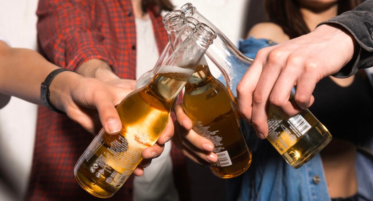 NielsenIQ (NIQ) evaluó la compra de cerveza en el canal autoservicios del país.