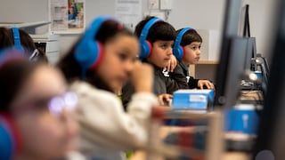 Congreso evalúa propuesta para incorporar inteligencia artificial en los colegios