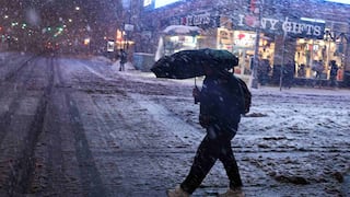 El noreste de Estados Unidos se recupera de la peor tormenta de nieve de la década
