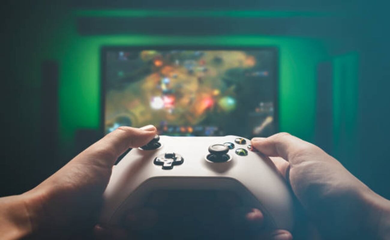 Aunque los videojuegos se producen desde la década de 1970, su crecimiento como industria es grande y no tiene aún techo, en gran medida, por la incorporación de tecnologías como la realidad inmersiva, ejemplificó. (Fuente: iStock)