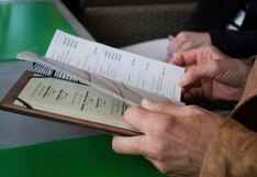 Por qué el precio del menú de los restaurantes nunca es acompañado por el signo del dólar