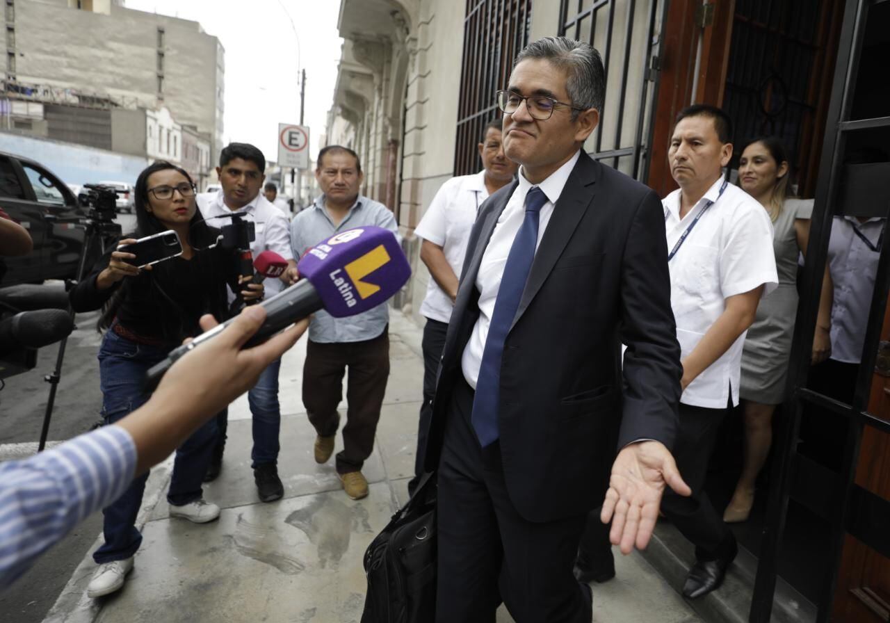 Se le imputa al fiscal José Domingo Pérez no haber consignado su correo electrónico ni su domicilio procedimental y postal en un informe solicitado. . Foto: GEC / Julio Reaño.