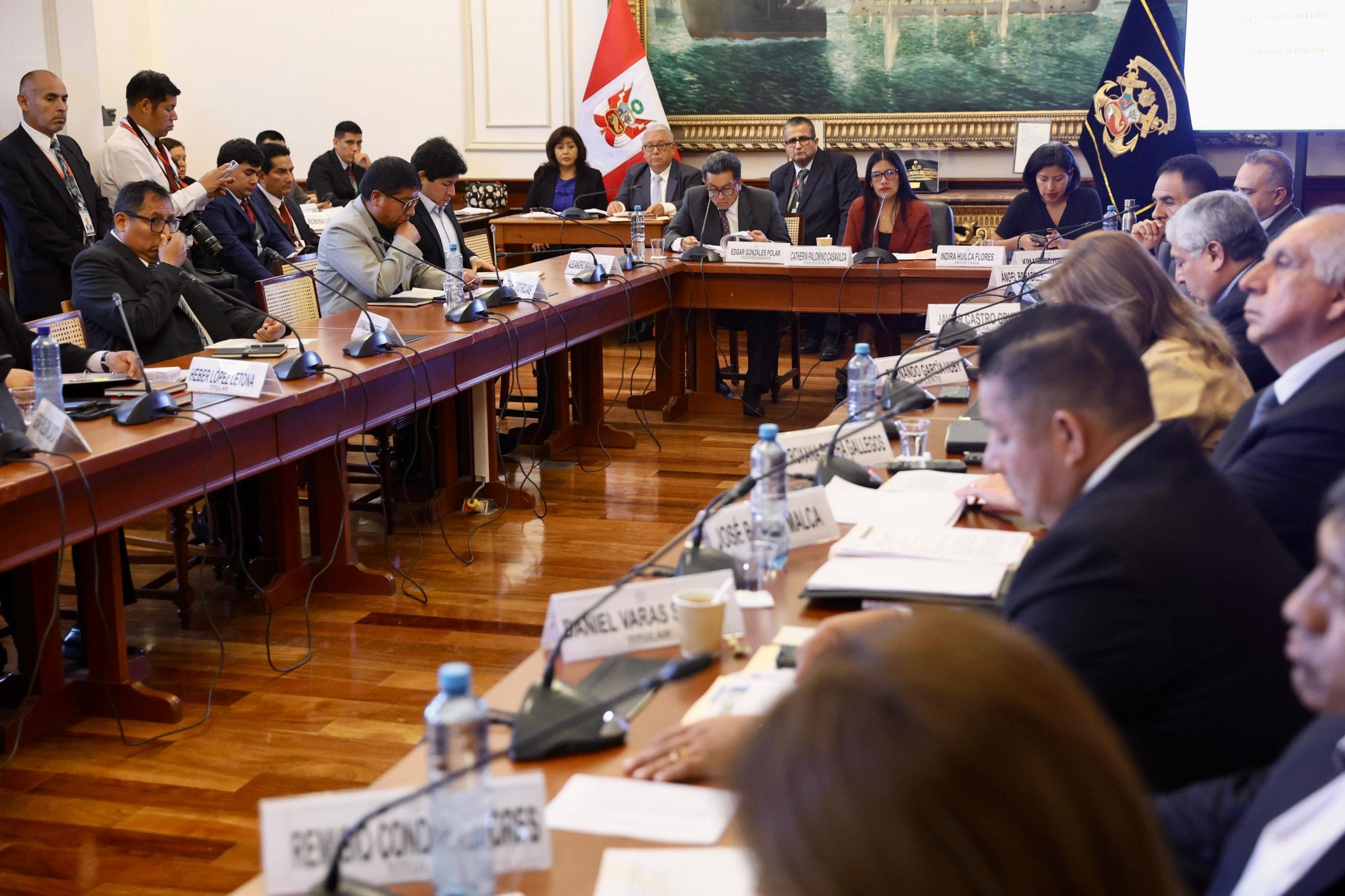Comisión de Justicia aprueba propuesta para cambiar la suspensión de la prescripción penal. (Foto: Congreso)