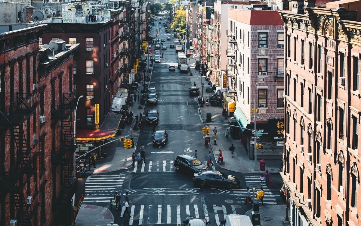 Nueva York actualizará su sistema de puntos de tránsito a partir de febrero de 2026, aumentando las penalidades y ampliando el historial de revisión a 24 meses. (Foto referencial: Pixabay)