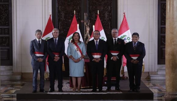La ceremonia se realizó esta tarde en Palacio de Gobierno. Fotos: Hugo Pérez / @photo.gec