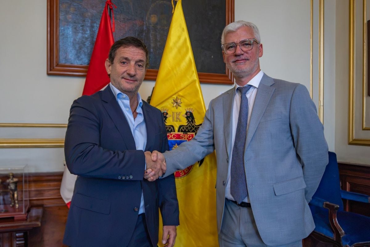 Renzo Reggiardo se reunió con autoridades de Buenos Aires para conocer el modelo de su fuerza policial y sus estrategias de seguridad ciudadana. Foto: MML.