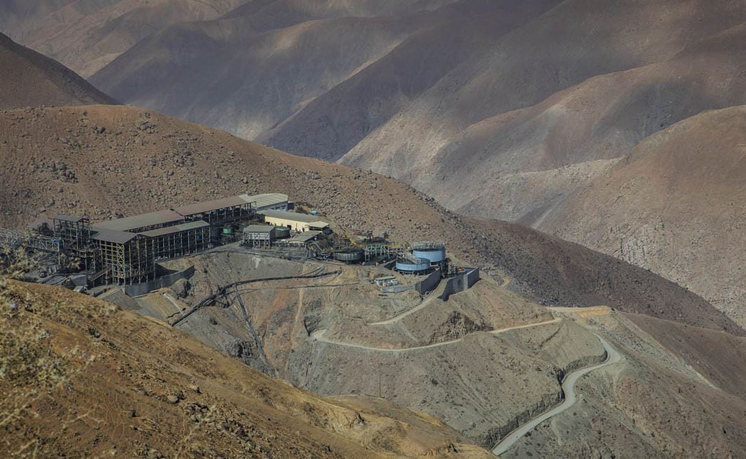 Durante el segundo trimestre, la segunda Modificación del Estudio de Impacto Ambiental (MEIA) para El Porvenir y la tercera MEIA para Atacocha permanecen bajo evaluación por parte de SENACE. Se espera la aprobación de ambas solicitudes en el primer trimestre de 2027.