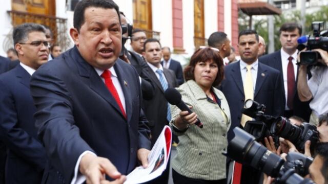 Venezuela: Chávez le saca 15 puntos de ventaja a Capriles